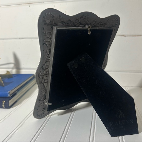 Vintage Ornate Floral Silver Picture Frame - Picture 8 of 12